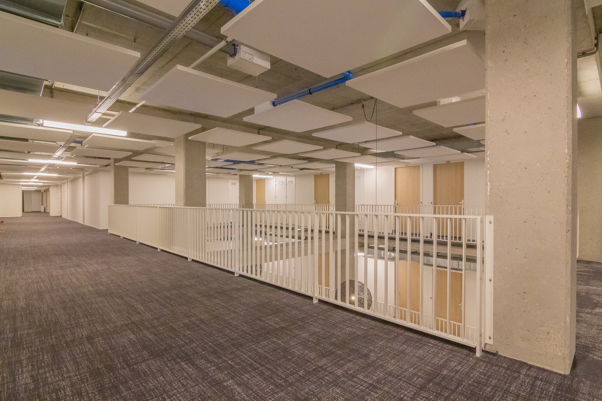 Foto 30 van Van Vollenhovenstraat 3-424