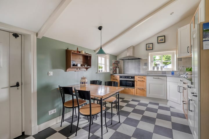 Foto 13 van Almersdorperweg 2