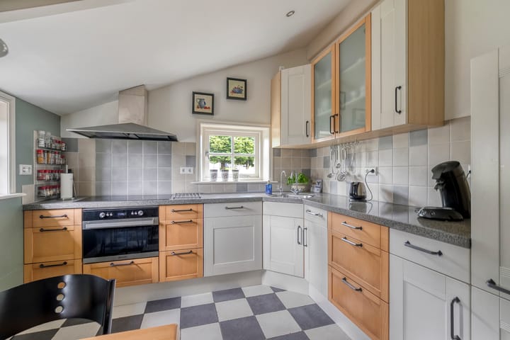 Foto 14 van Almersdorperweg 2