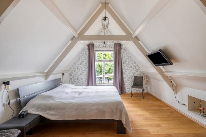 Foto 4 van Almersdorperweg 2