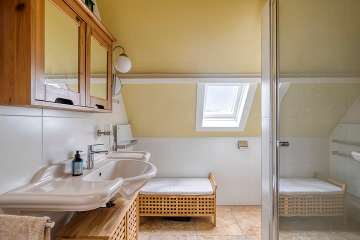 Foto 20 van Almersdorperweg 2