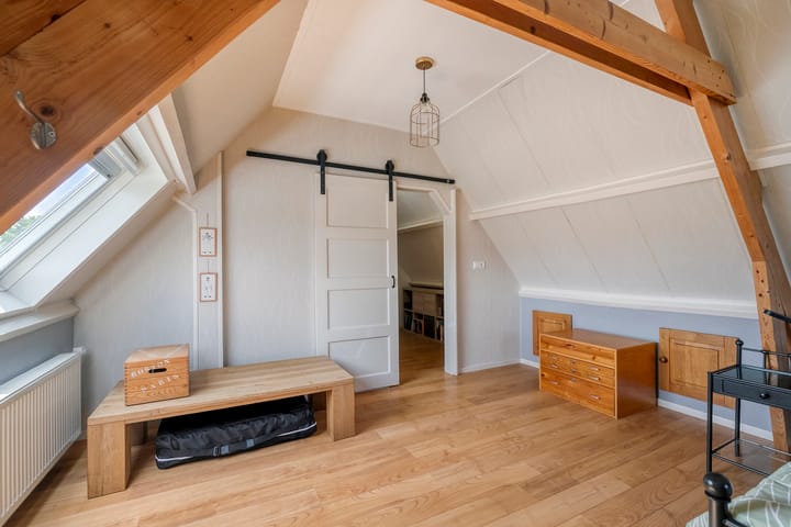 Foto 23 van Almersdorperweg 2