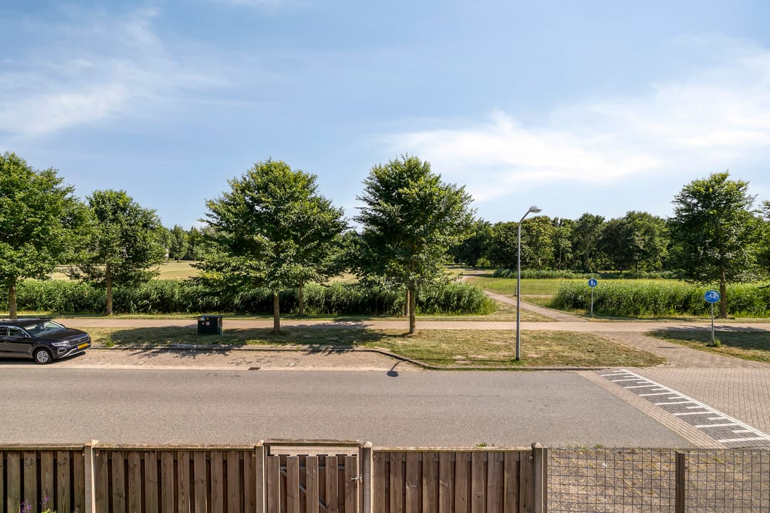 Foto 26 van J.T.P. Bijhouwerhof 67