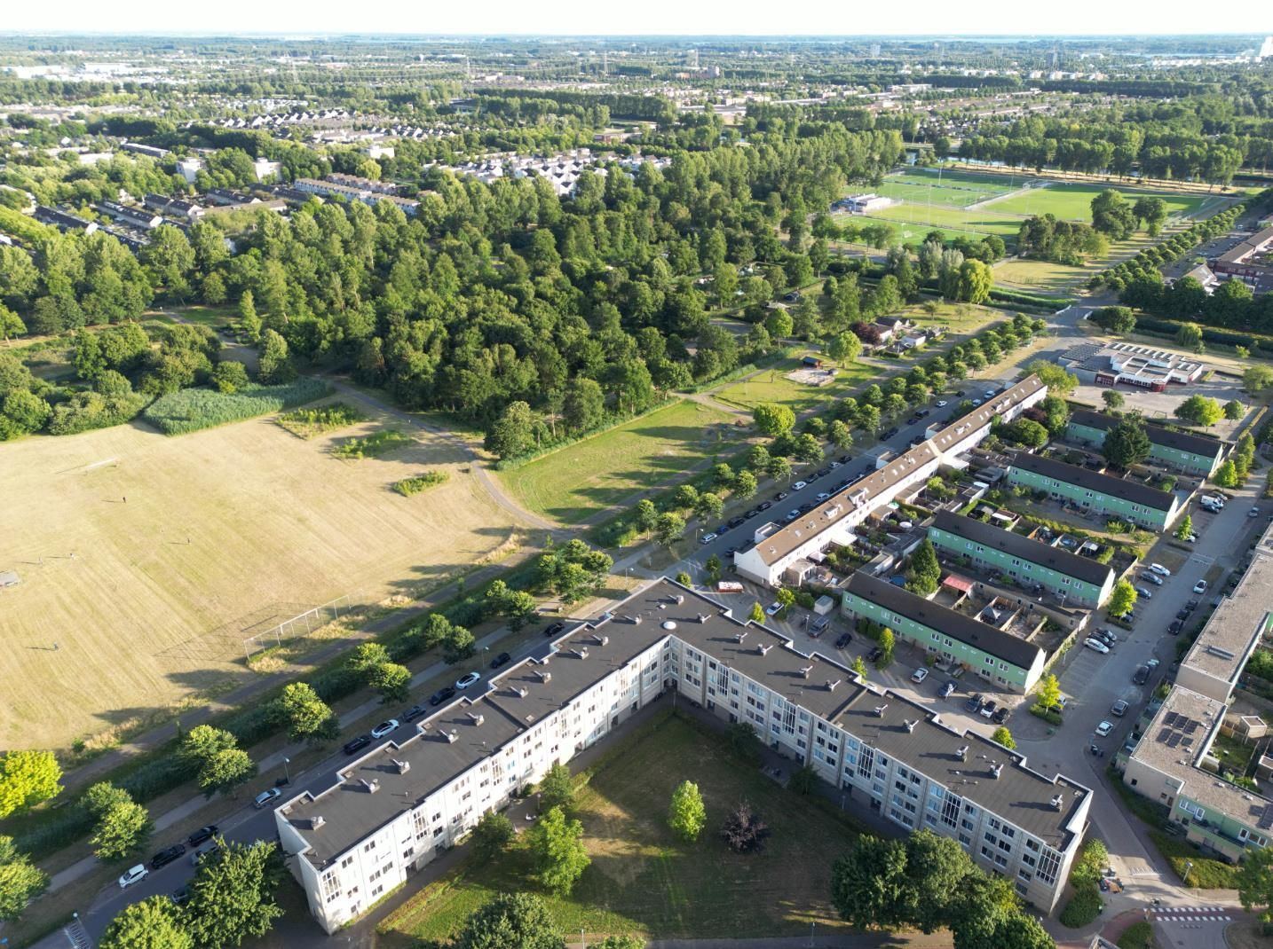 Foto 30 van J.T.P. Bijhouwerhof 67