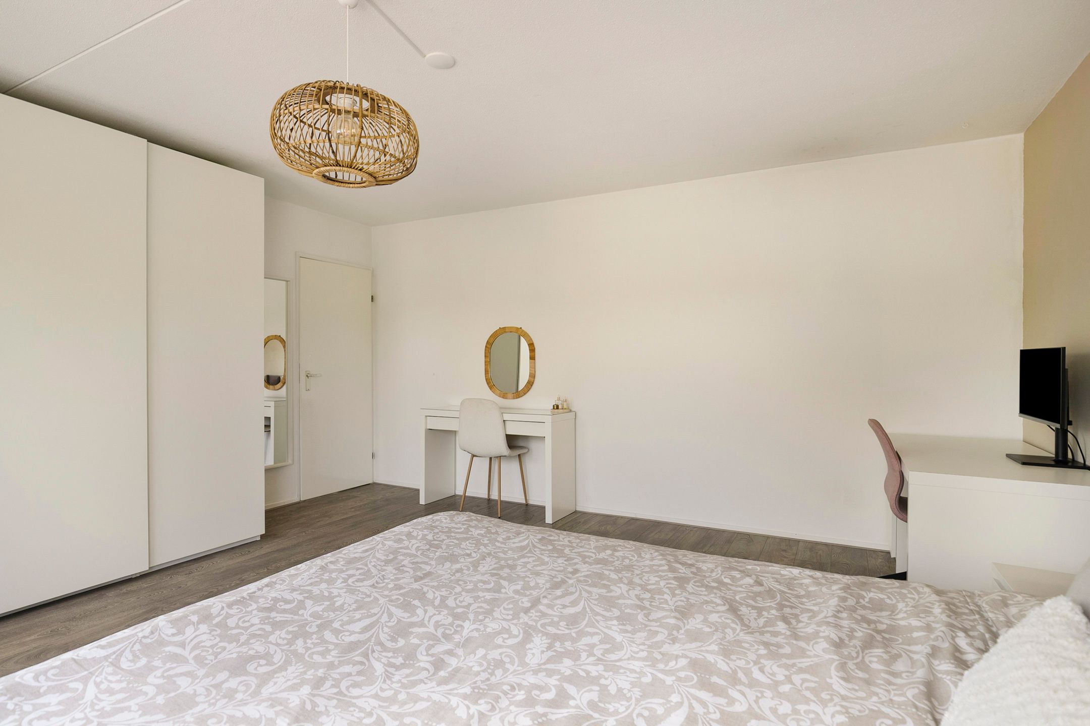 Foto 21 van J.T.P. Bijhouwerhof 67