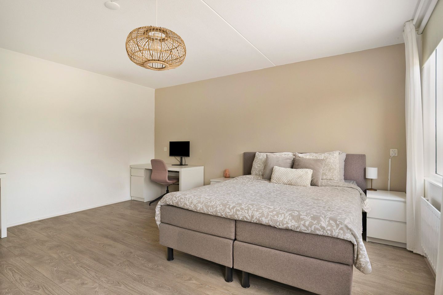 Foto 20 van J.T.P. Bijhouwerhof 67