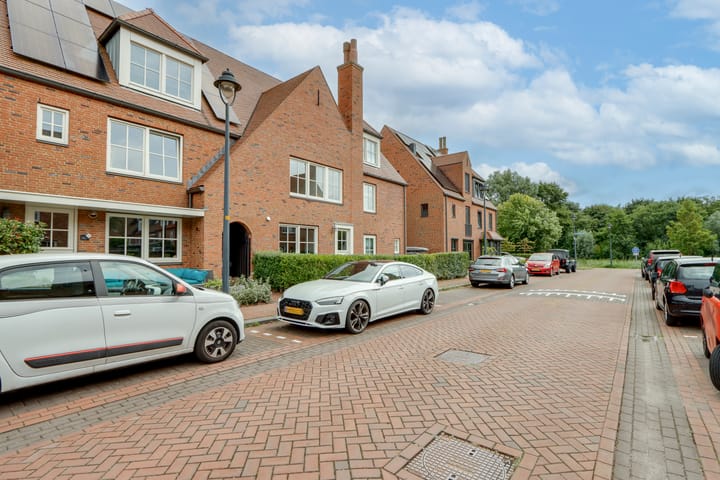 Foto 41 van Catharina van Aragonlaan 104