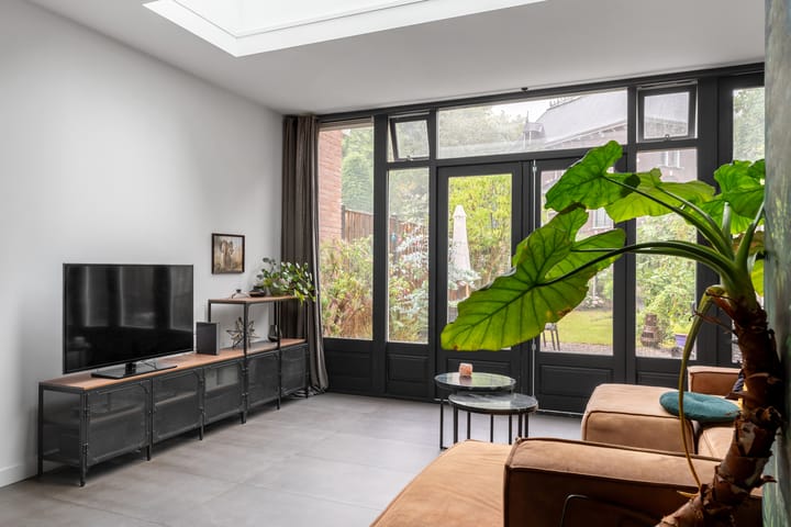 Foto 10 van Emmastraat 90