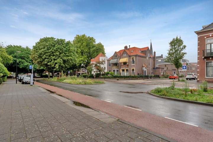 Foto 32 van Emmastraat 90