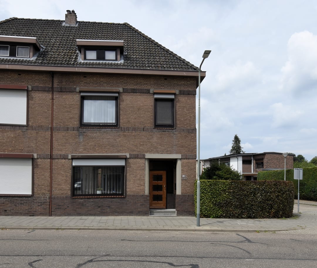 Photo 1 of Julianastraat 24