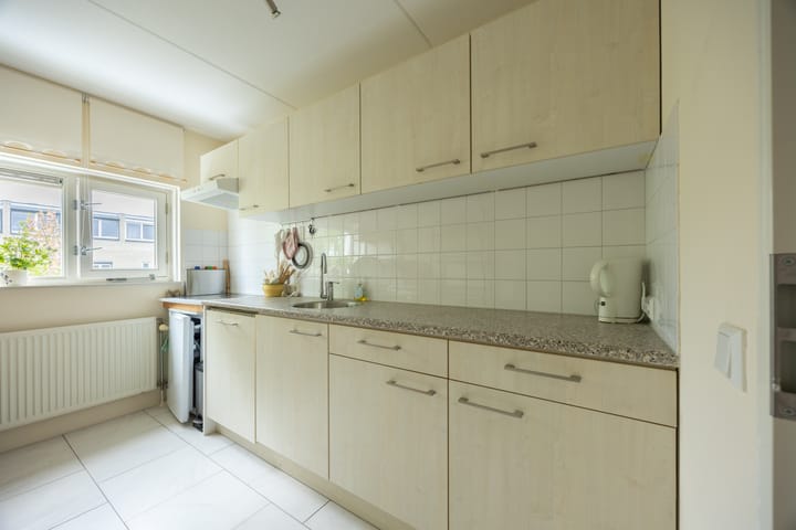 Foto 24 van Policestraat 30