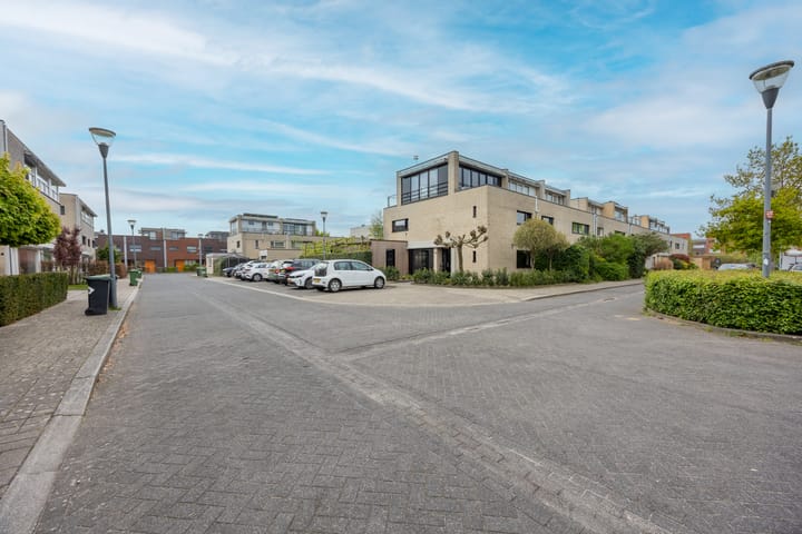 Foto 38 van Policestraat 30