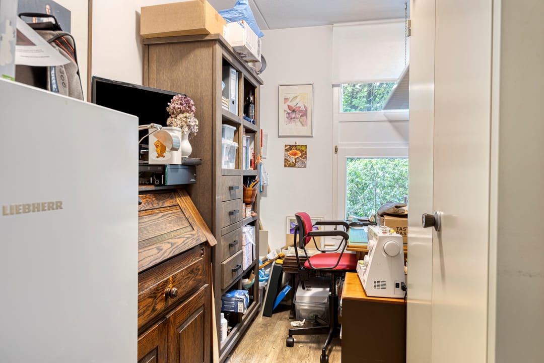 Photo 23 of Iekink 1