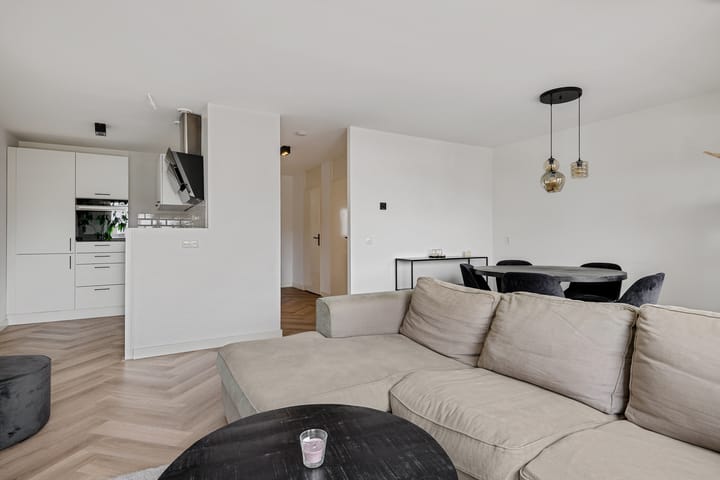 Foto 10 van Dr Joh G Mezgerstraat 111