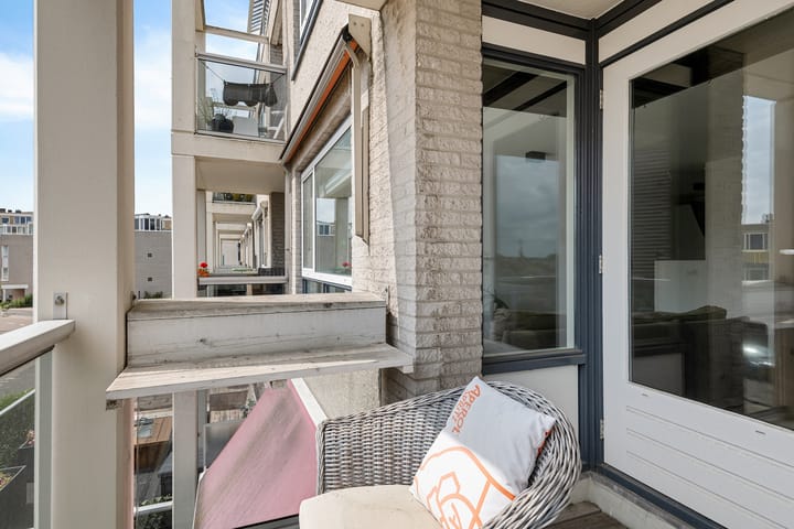 Foto 13 van Dr Joh G Mezgerstraat 111