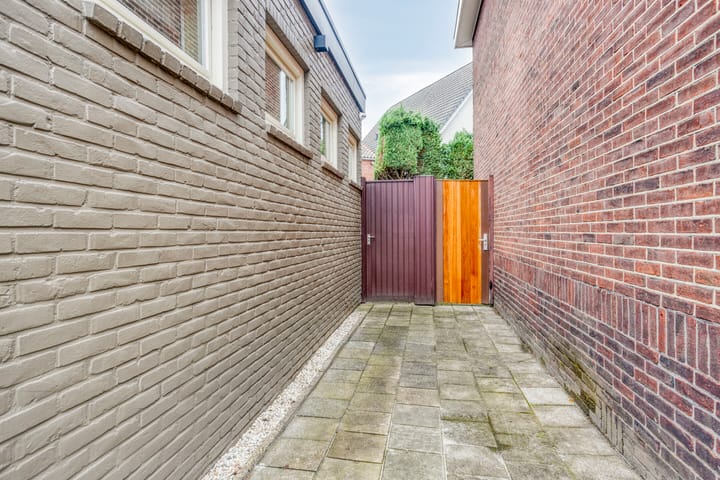 Foto 38 van Deurningerstraat 236