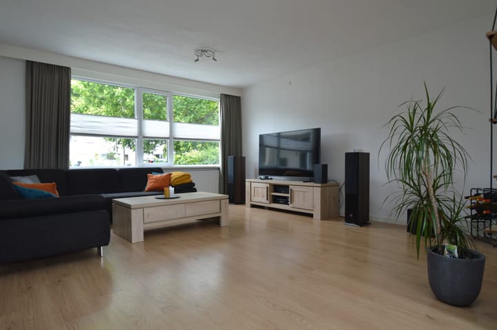 Foto 2 van Anton van Duinkerkenstraat 12