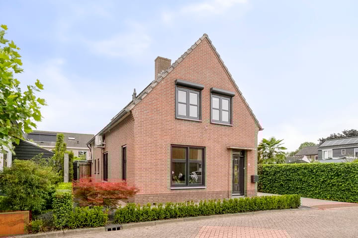 Foto 4 van Nicolaas Hooijkaasstraat 2