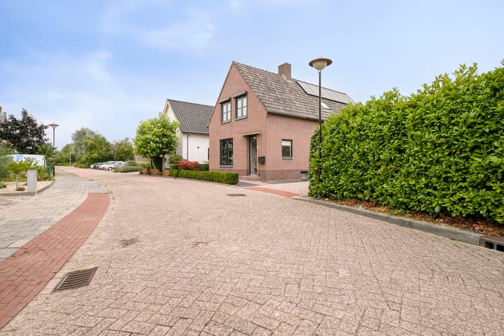 Foto 5 van Nicolaas Hooijkaasstraat 2