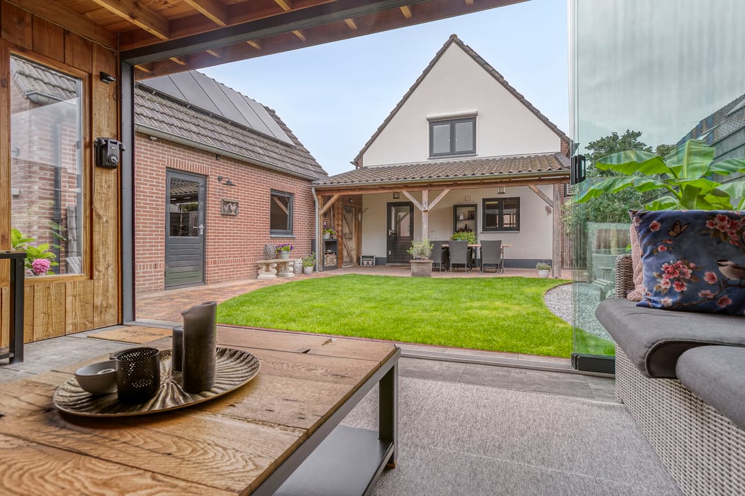 Foto 17 van Nicolaas Hooijkaasstraat 2