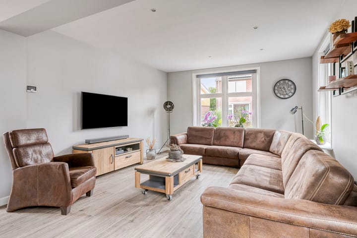 Foto 26 van Nicolaas Hooijkaasstraat 2