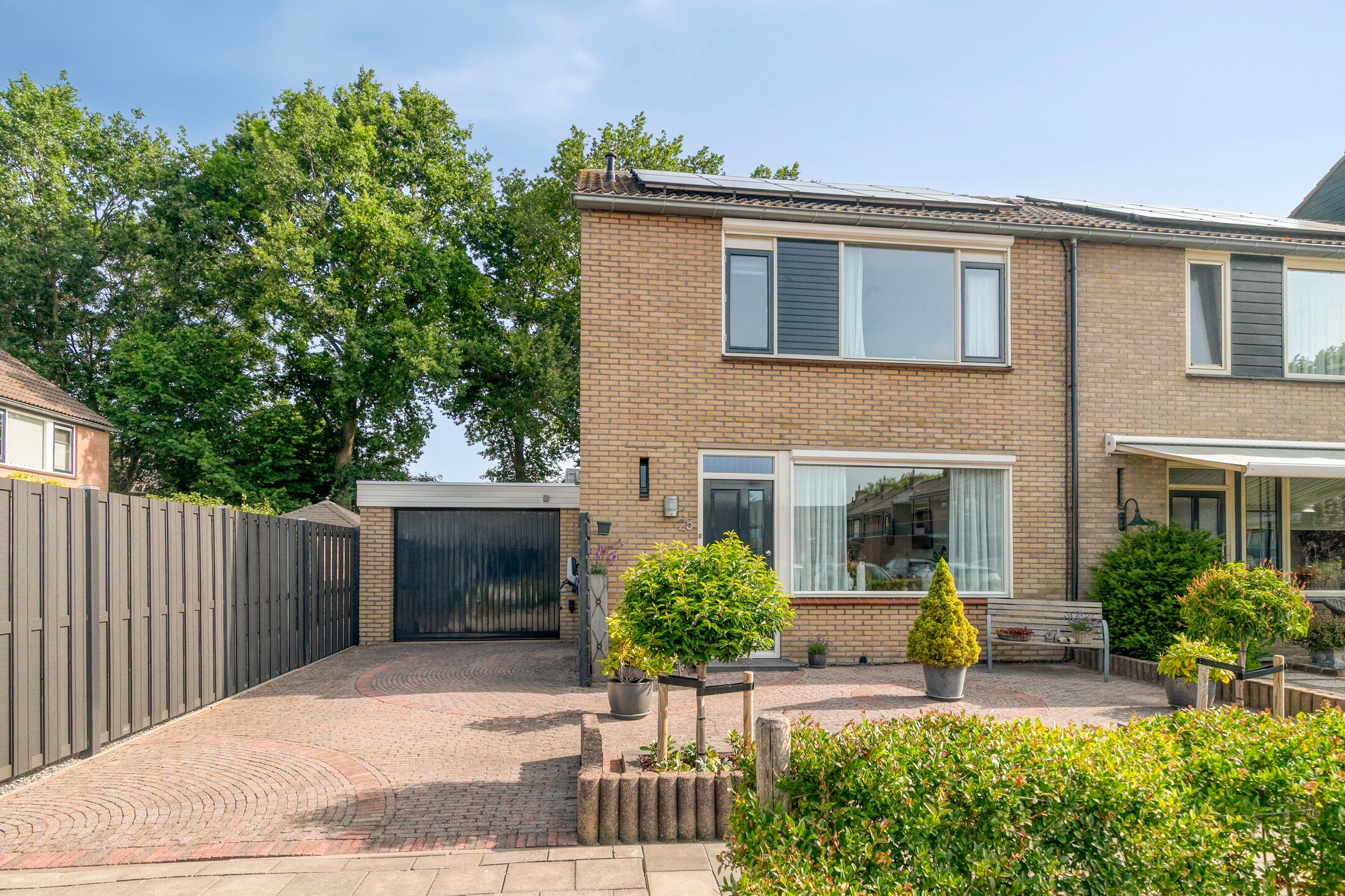 Photo 3 of Coorndijkstraat 25