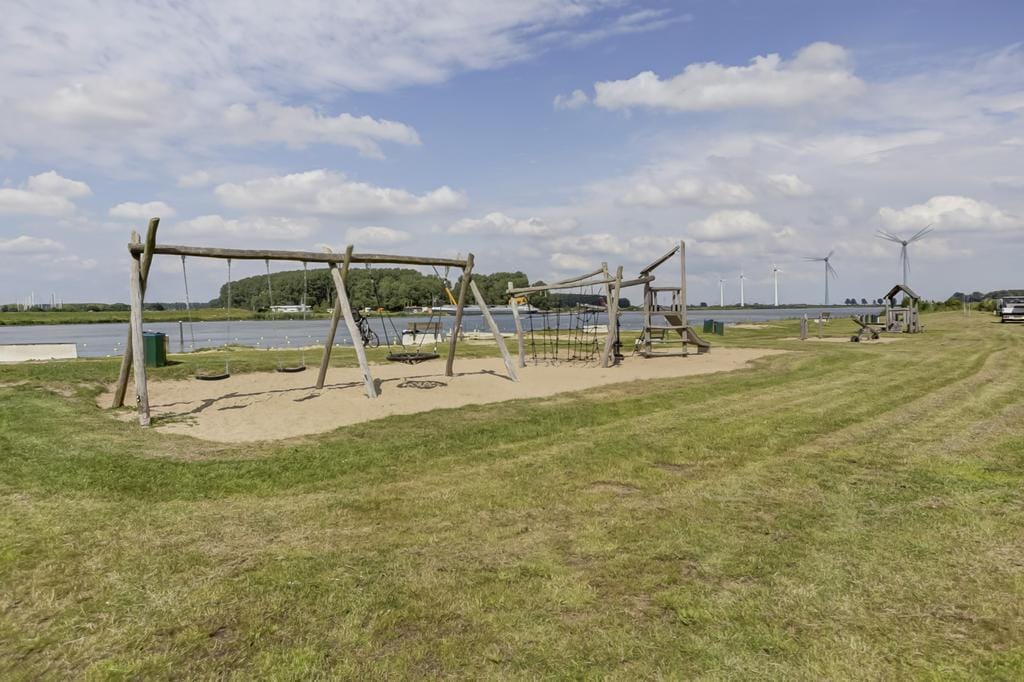 Photo 47 of Coorndijkstraat 25