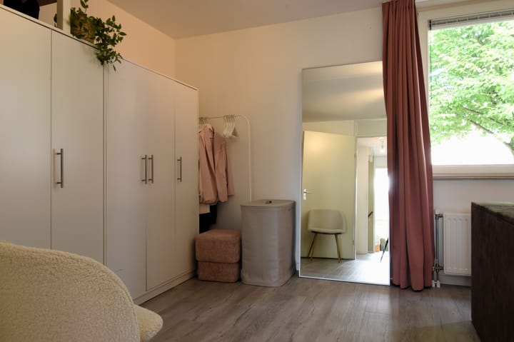 Foto 13 van Van den Hovestraat 23