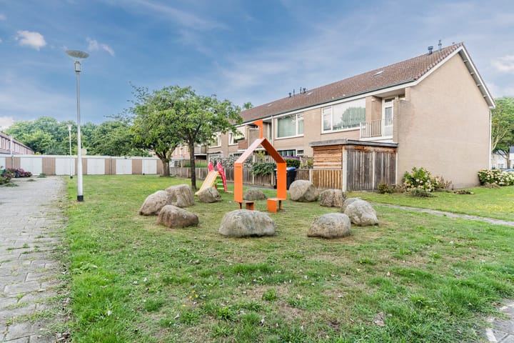 Photo 51 of Bellinistraat 197