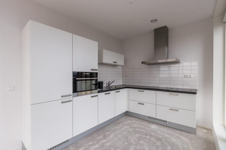 Foto 3 van Stationsplein 20-F2