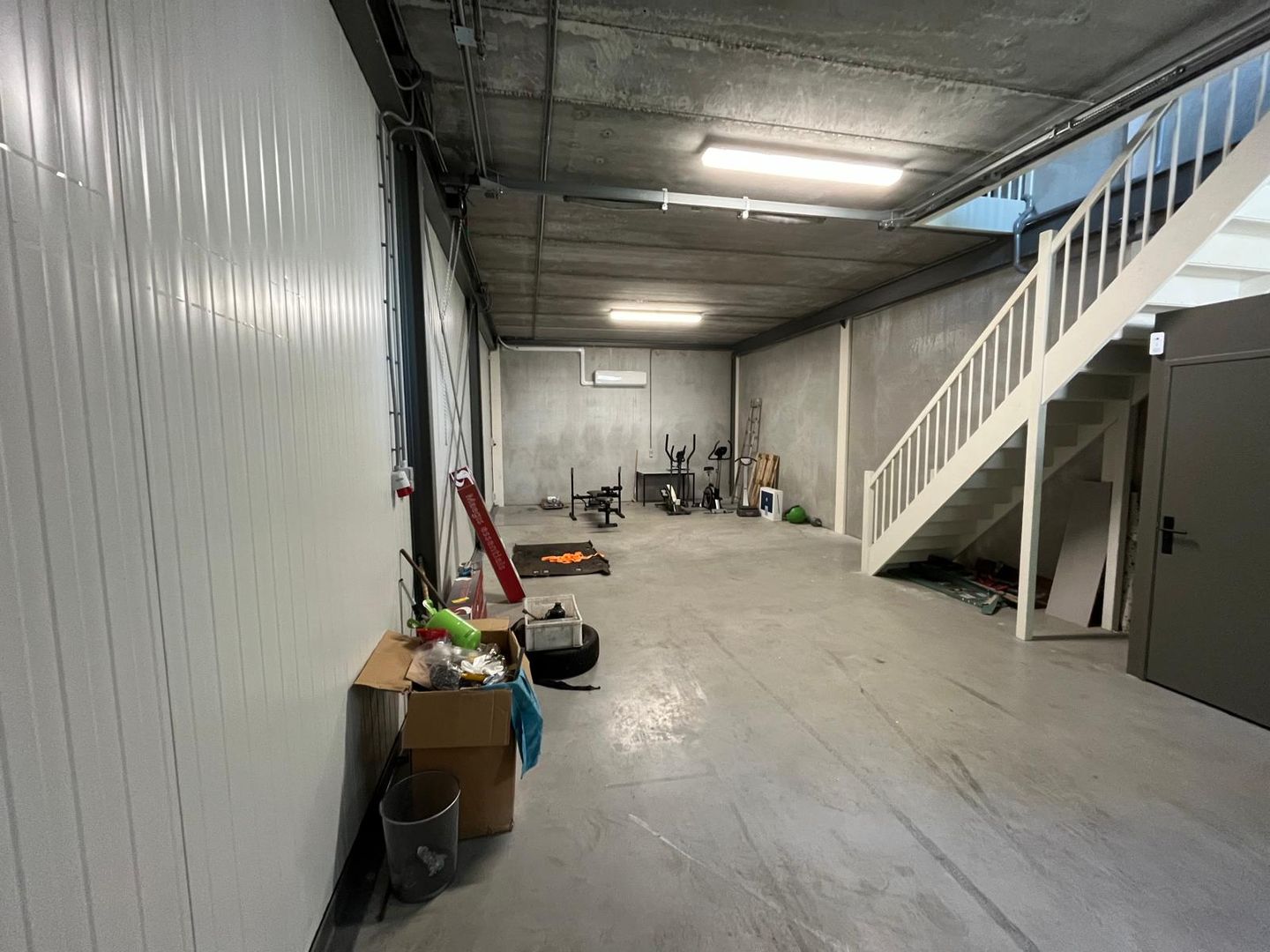 Bekijk foto 5 van Distributieweg 13