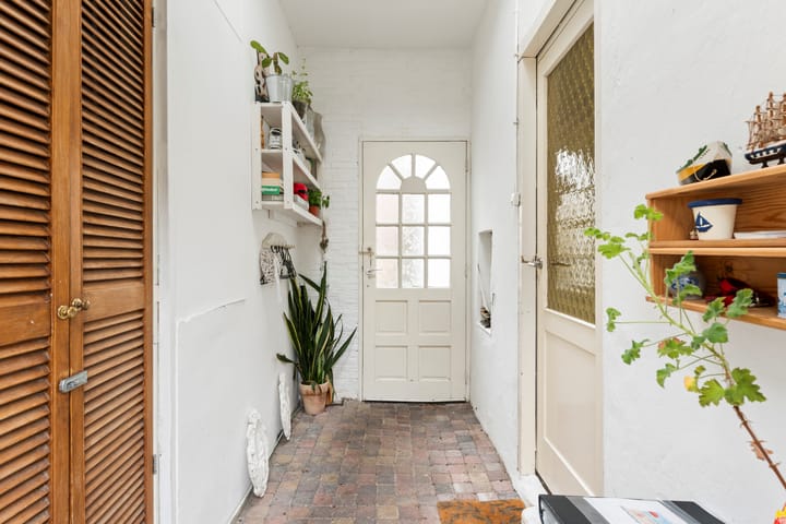 Foto 8 van Zuiderstraat 8