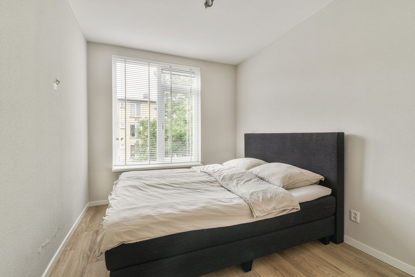 Foto 19 van Frederik Hendriklaan 35