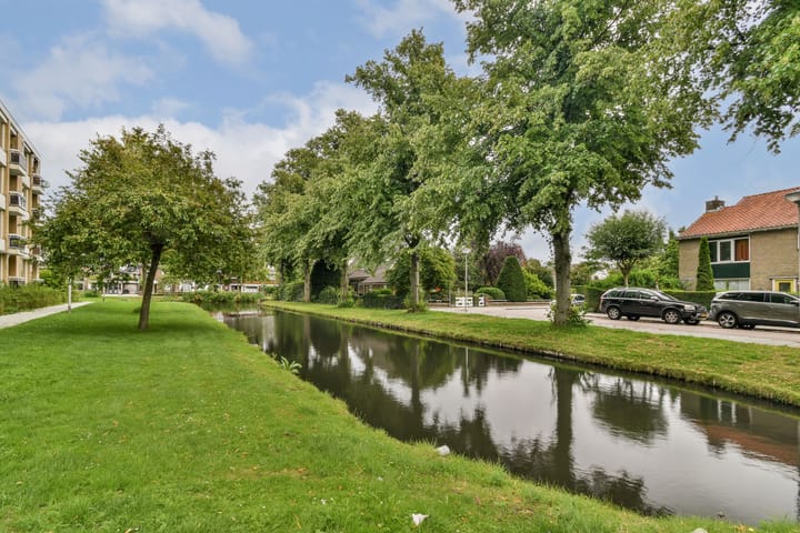 Foto 28 van Frederik Hendriklaan 35