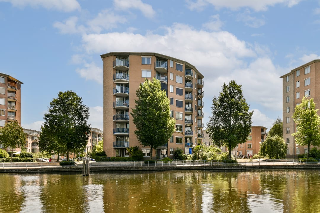 Foto 1 van Van Reigersbergenstraat 666