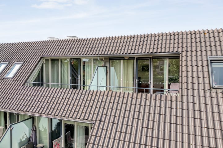 Photo 2 of Ebbinge Wubbenlaan 3-A27