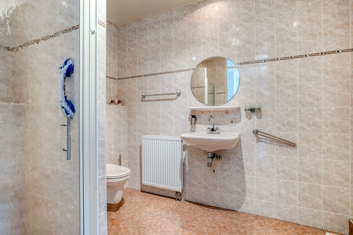 Photo 25 of Ebbinge Wubbenlaan 3-A27