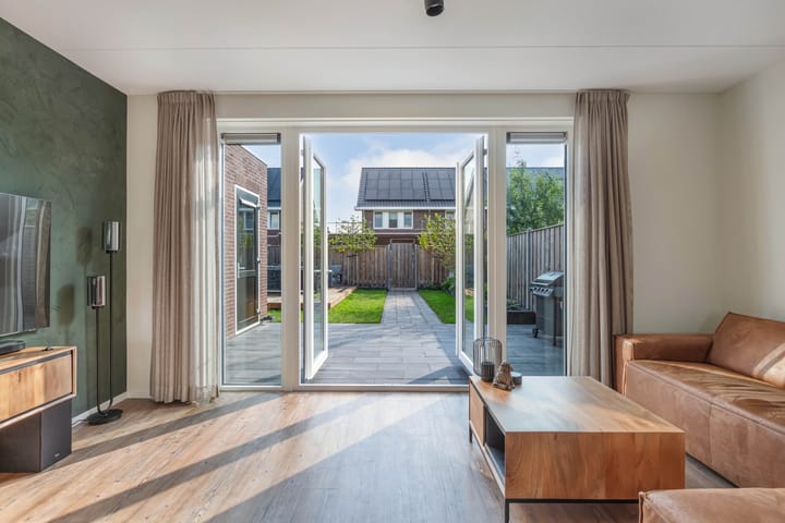 Foto 13 van Distelvlinder 41