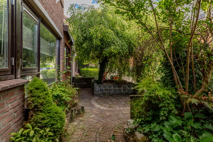 Photo 6 of Blancefloerstraat 39