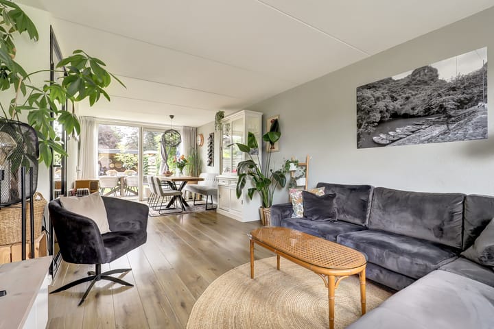 Foto 9 van Diepenbrockstraat 10