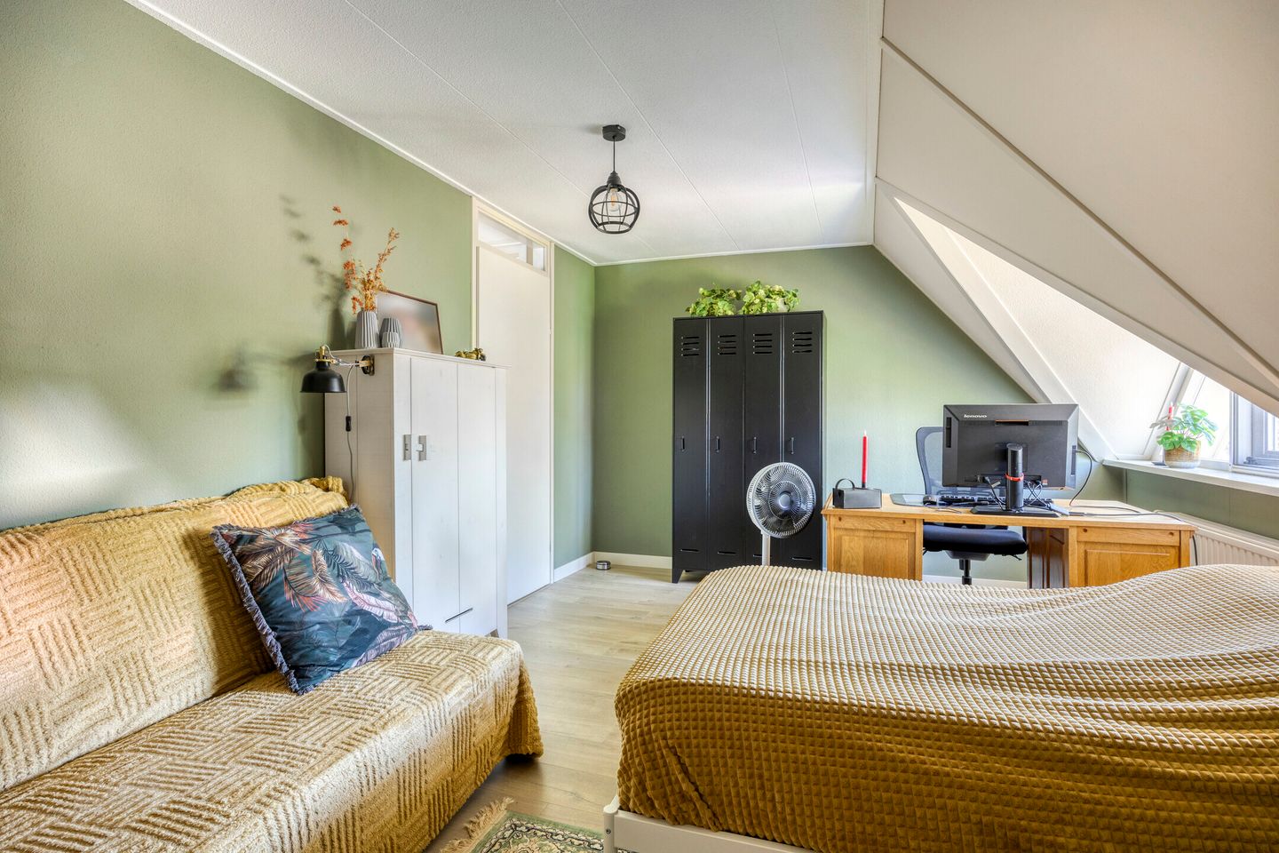 Foto 35 van Blauwmaad 50