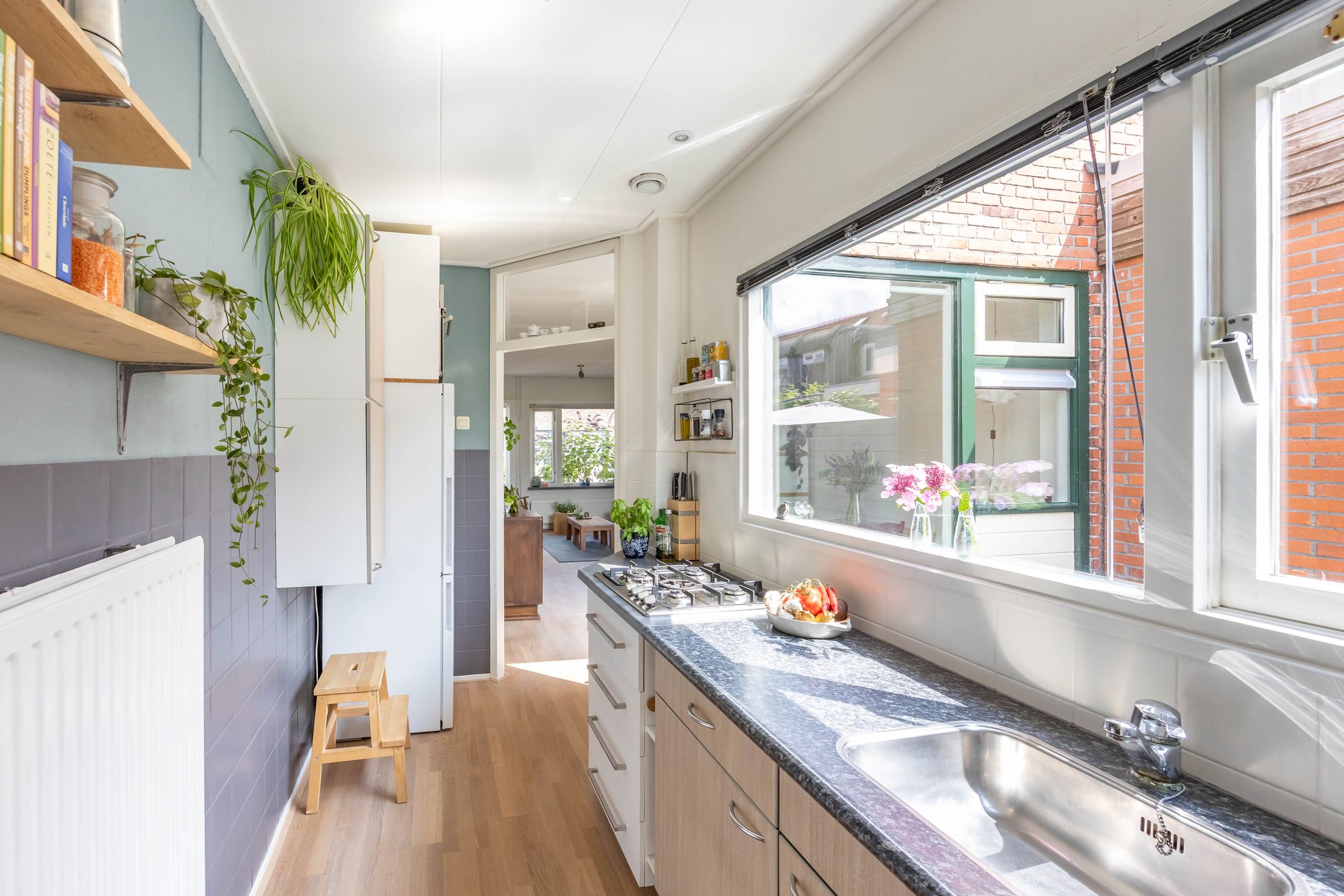 Photo 3 of Laurierstraat 42