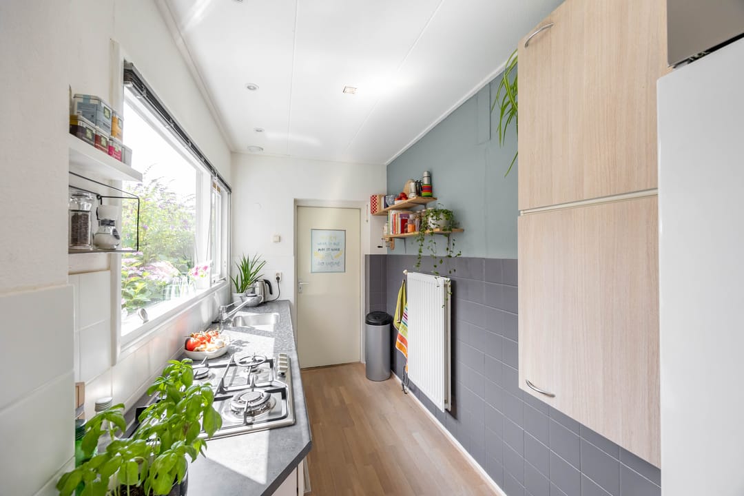Photo 13 of Laurierstraat 42