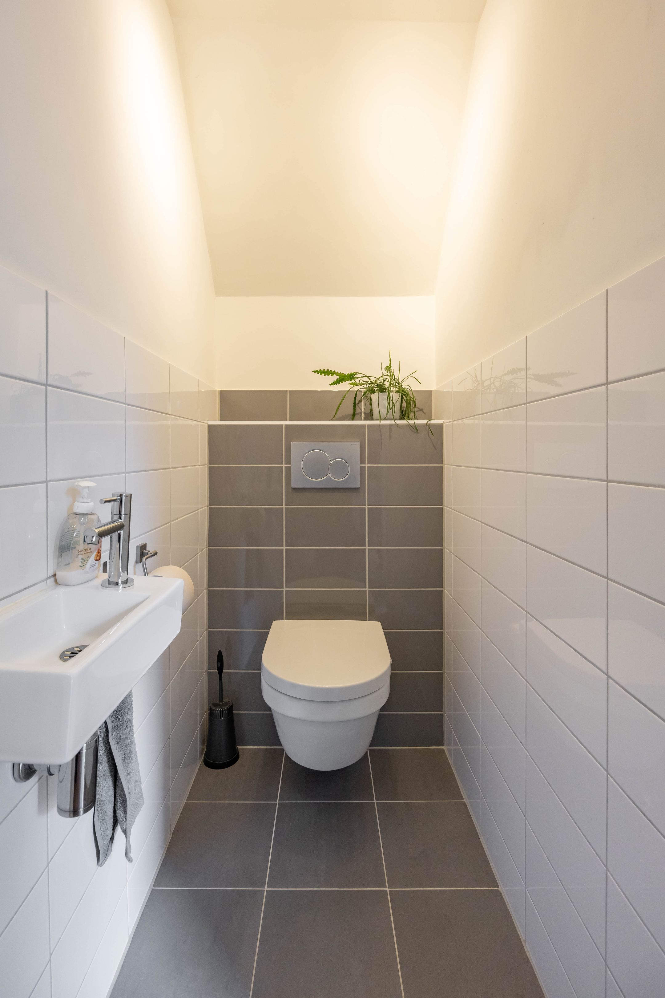 Photo 21 of Laurierstraat 42