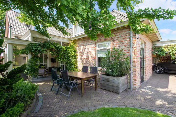 Foto 24 van Zeegstraat 56