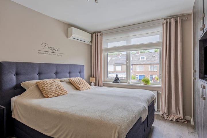 Foto 5 van Dennehoutstraat 13