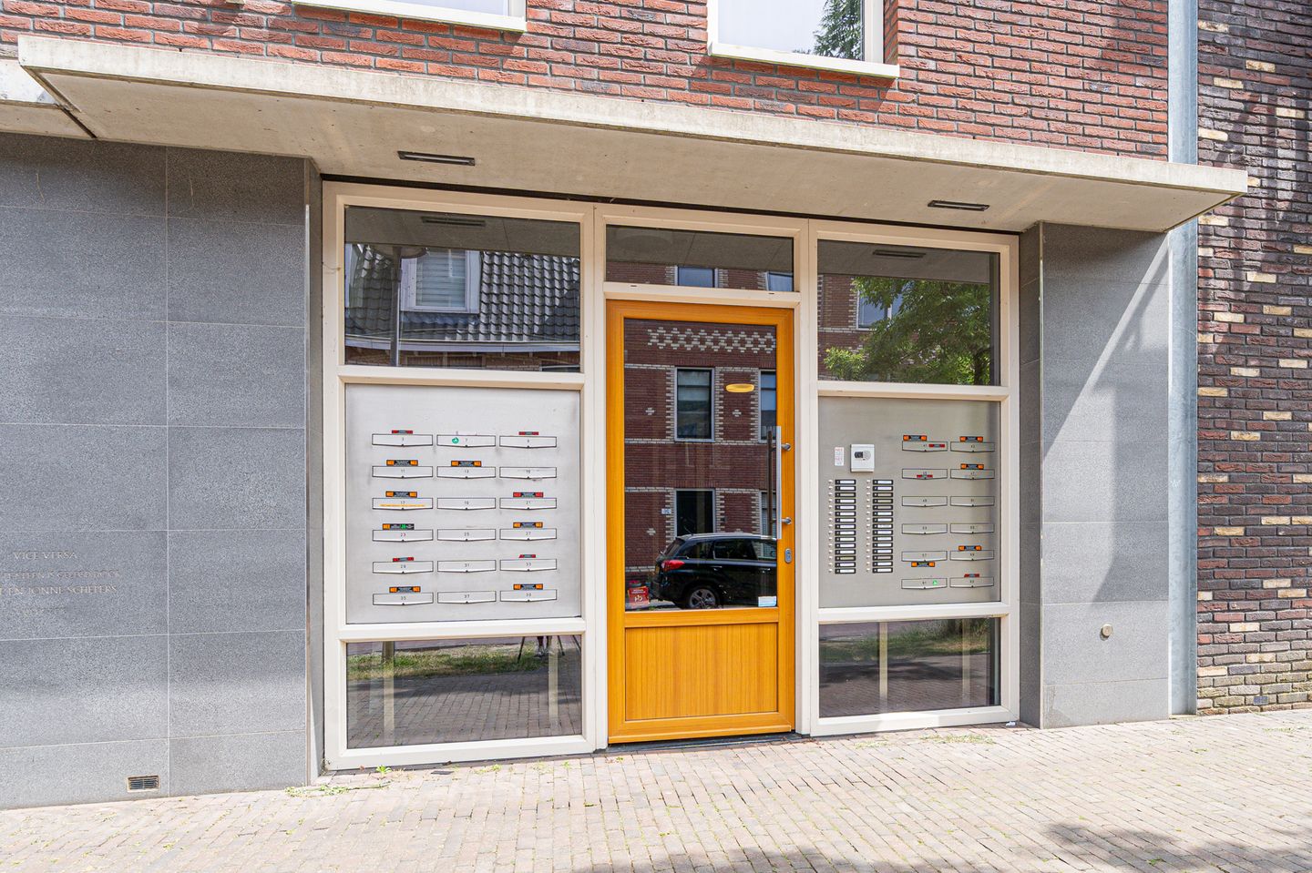 Foto 5 van San Marinostraat 23