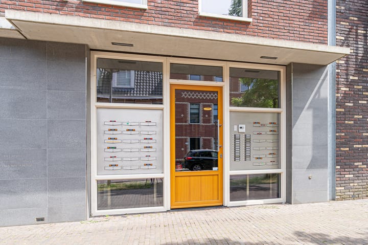 Foto 5 van San Marinostraat 23