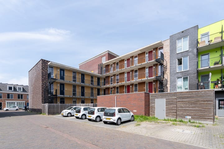 Foto 24 van San Marinostraat 19