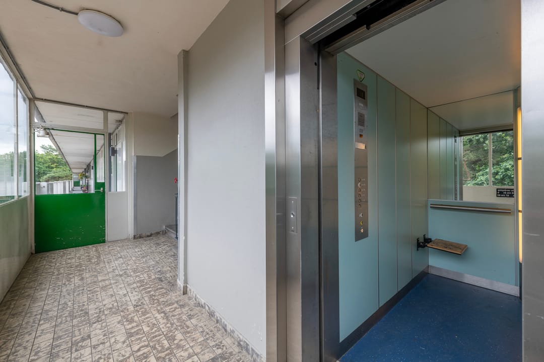 Photo 17 of Anna Paulownalaan 65